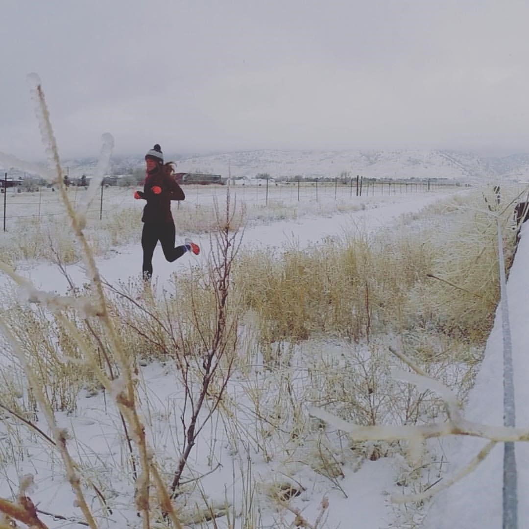 Winter Running Tips from Endurance Athlete Ariana Schiff | Dirtbag Dreams Winter-running-tips-endurance-athlete-Ariana-Schiff-dirtbagdreams.com