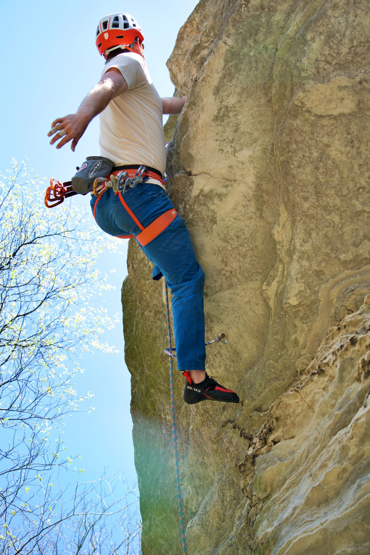 good cheap hiking shoes