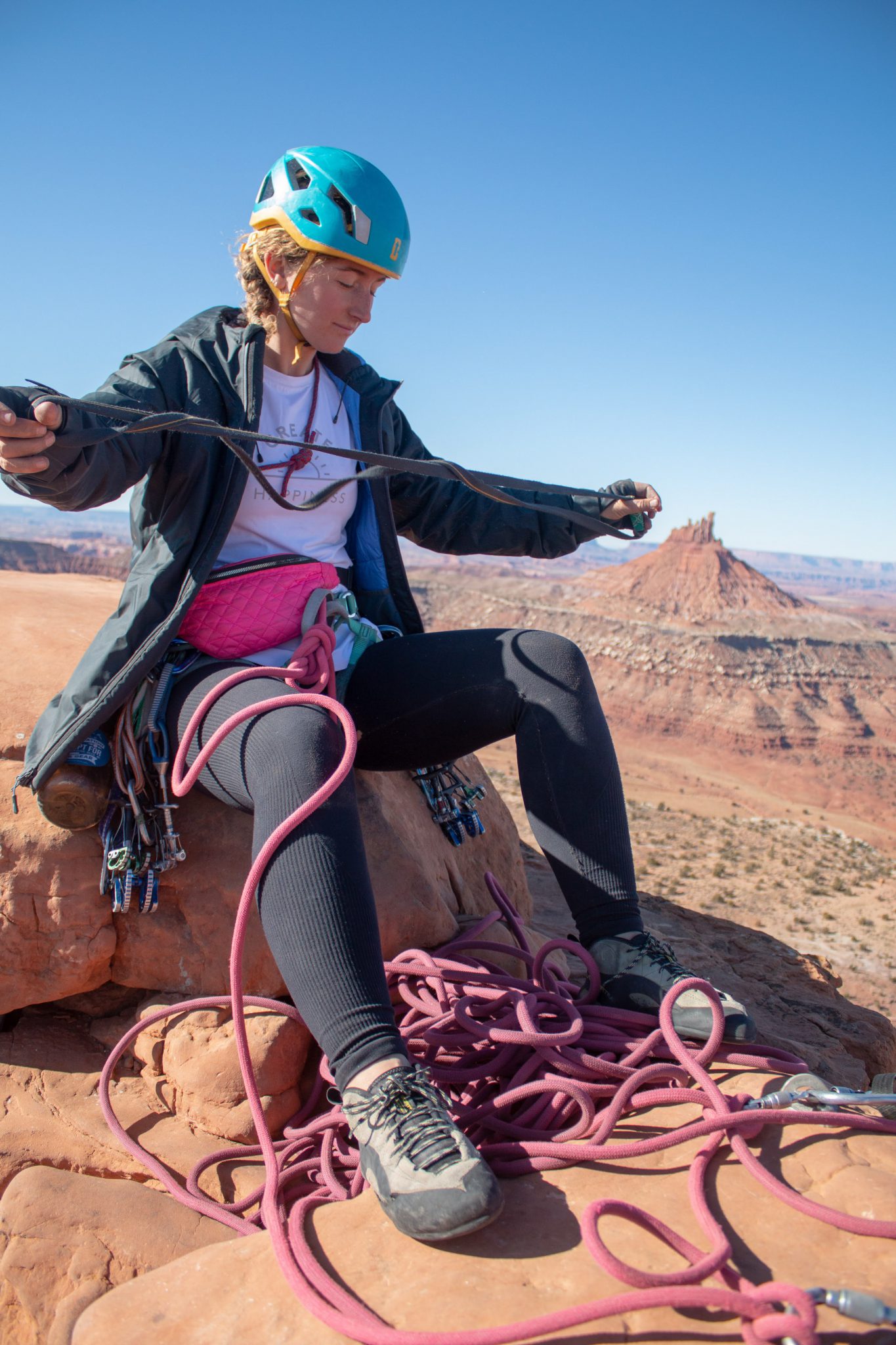 ProView Outdoor Research Women's Floodlight II Down Jacket The Link