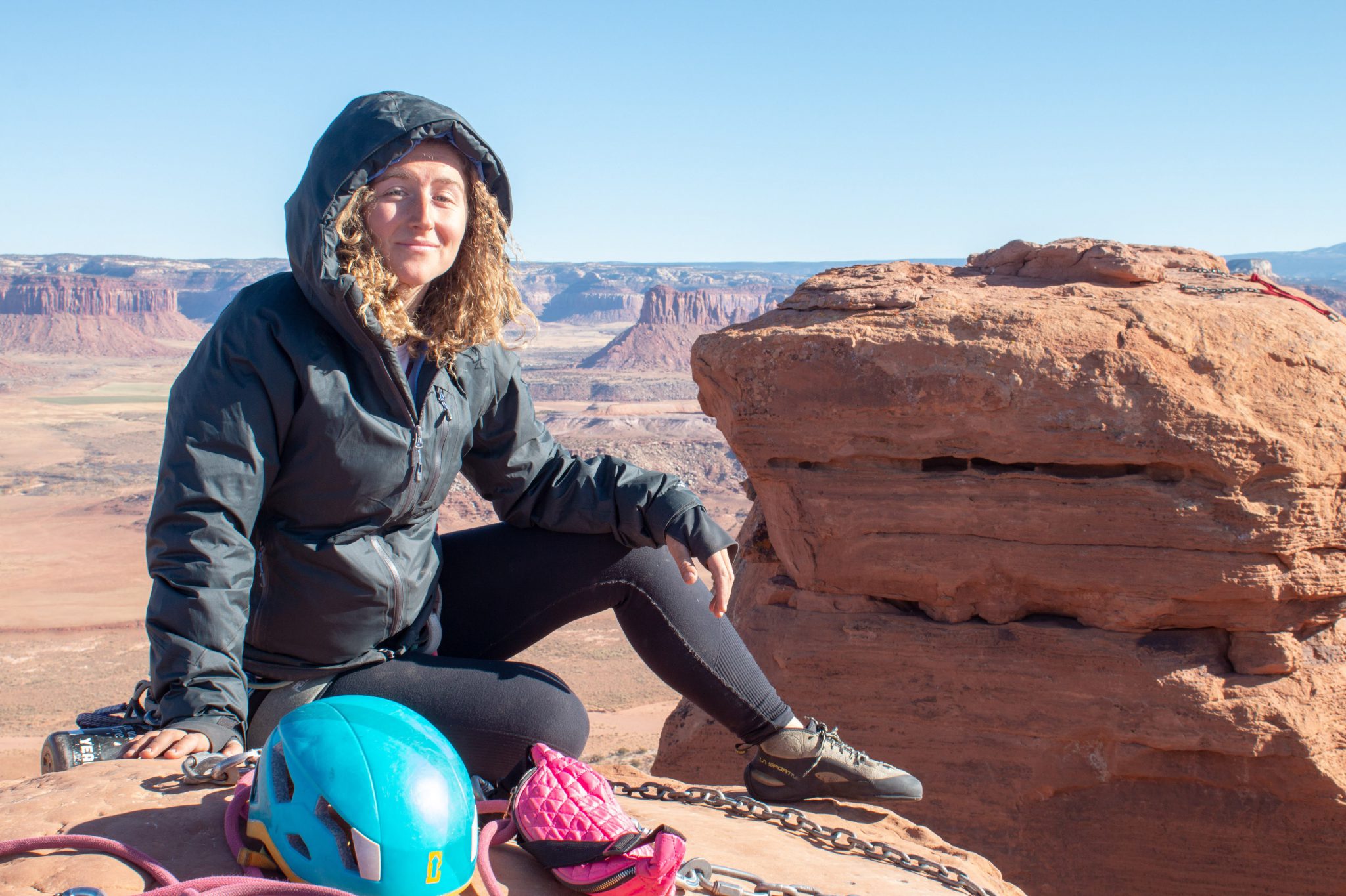 ProView Outdoor Research Women's Floodlight II Down Jacket The Link