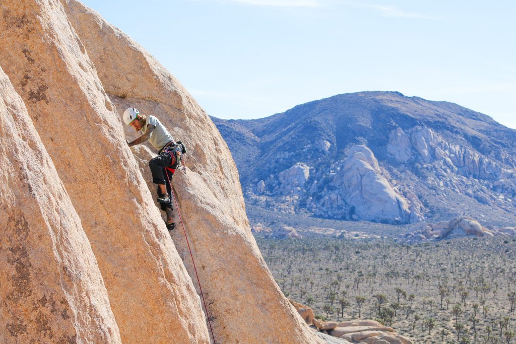 intro-to-trad-climbing-dirtbagdreams.com