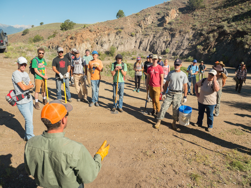 11 Unique Ways to Volunteer in the Outdoors | Dirtbag Dreams