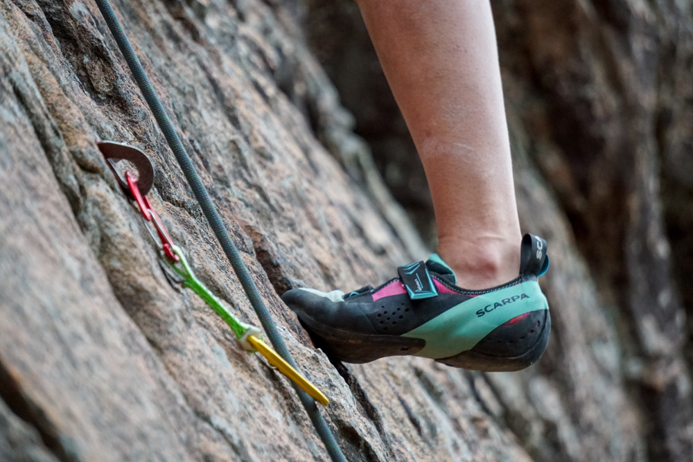 Scarpa Vapor V Female Climbing Shoes ProView SCARPA Women's Vapor