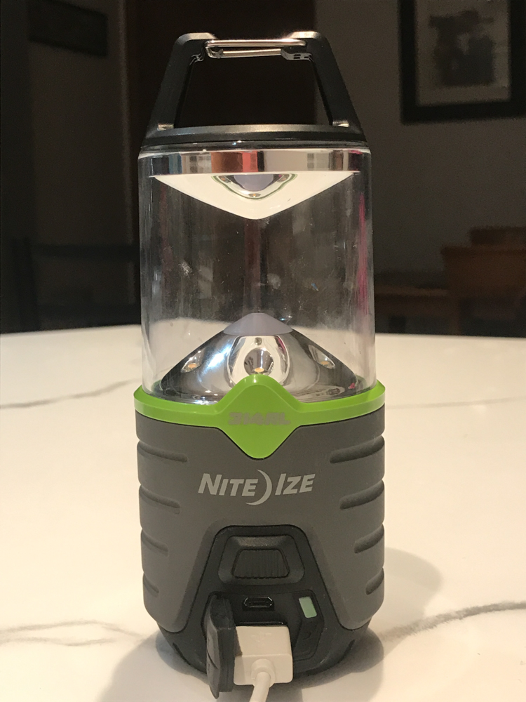 nite-ize-radiant-314-rechargable-lantern-pwer-bank-review-dirtbagdreams.com