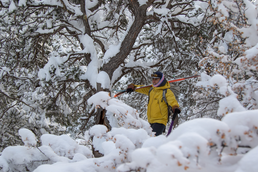 mountain-hardwear-men’s-high-exposure-goretex-knit-bib-review-dirtbagdreams.com