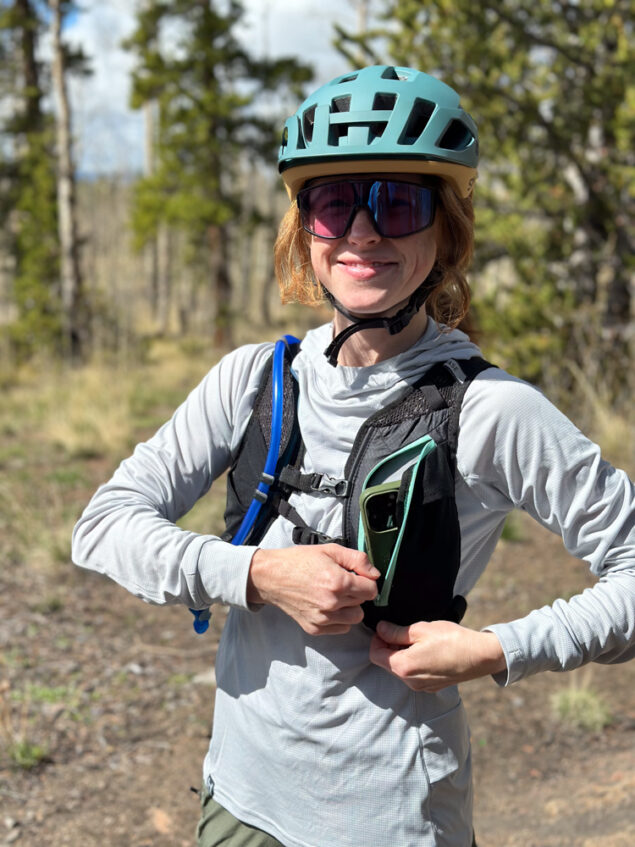 ProView Camelbak Women's Chase Bike Vest 50oz Review The Link