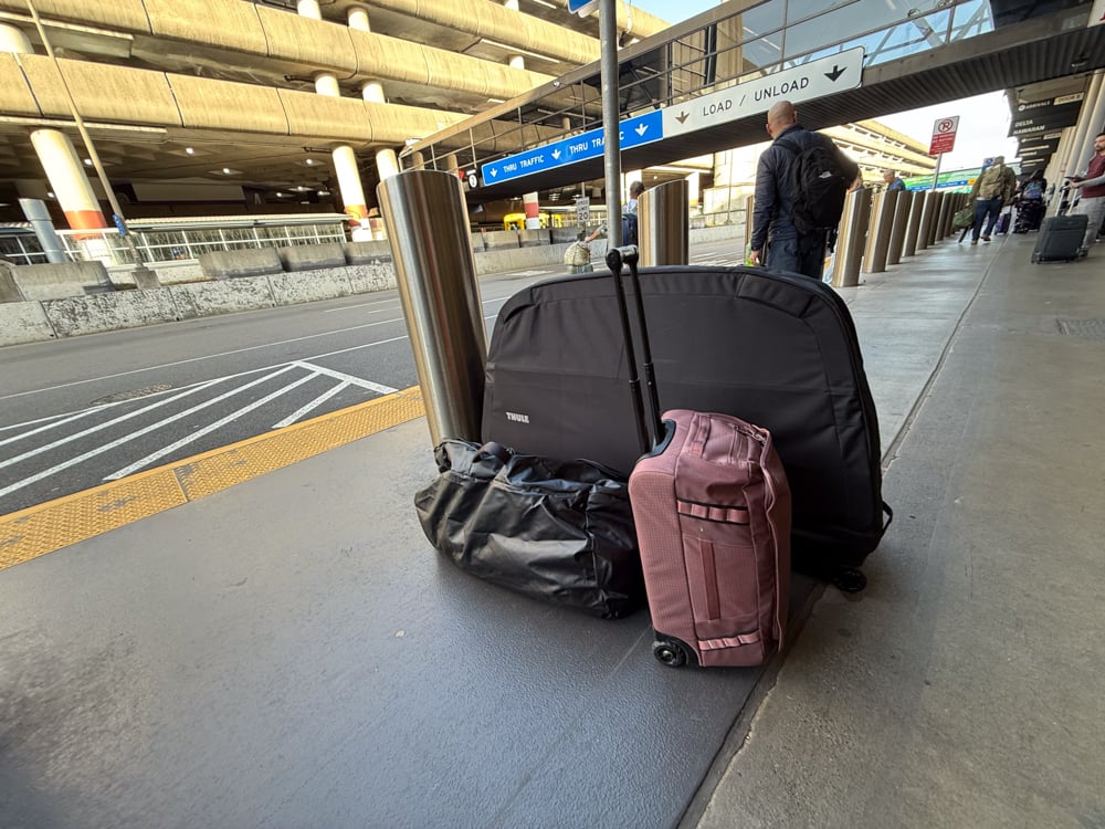 thule-roundtrip-bike-case-the-link