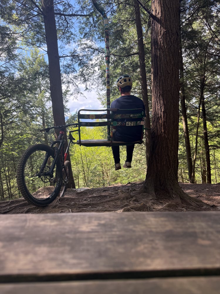 thule-roundtrip-bike-case-the-link