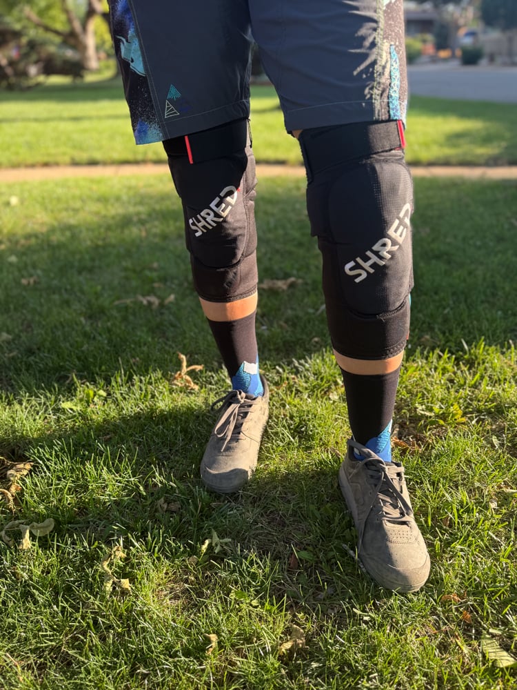 shred-flexi-knee-pad-the-link