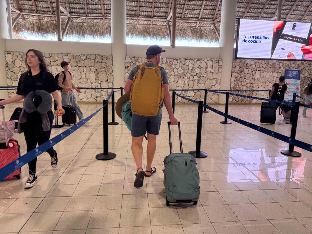 thule-travel-collection-the-link