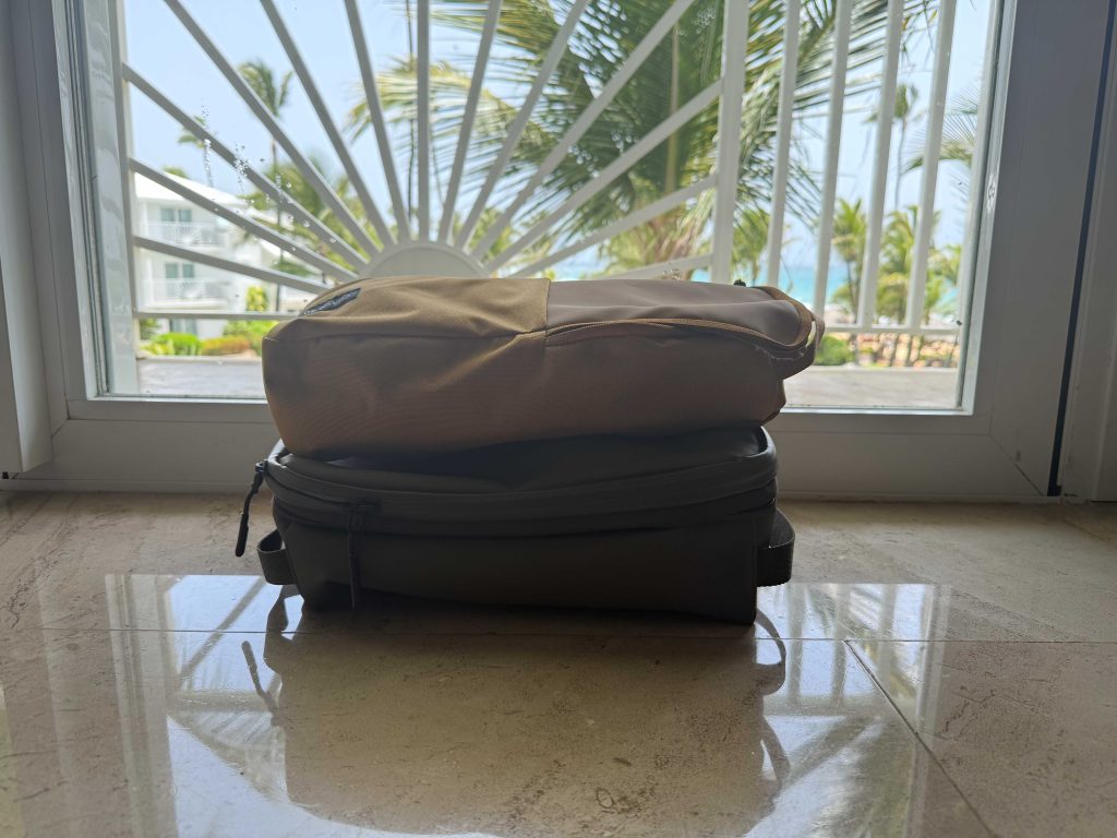 thule-travel-collection-the-link