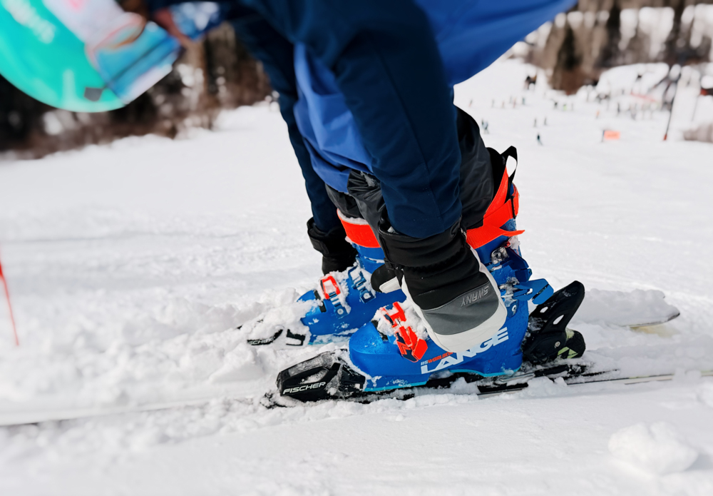 swany-calore-mitts-the-link