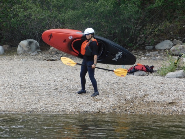 Whitewater Kayaking 101 A Beginner’s Guide The Link